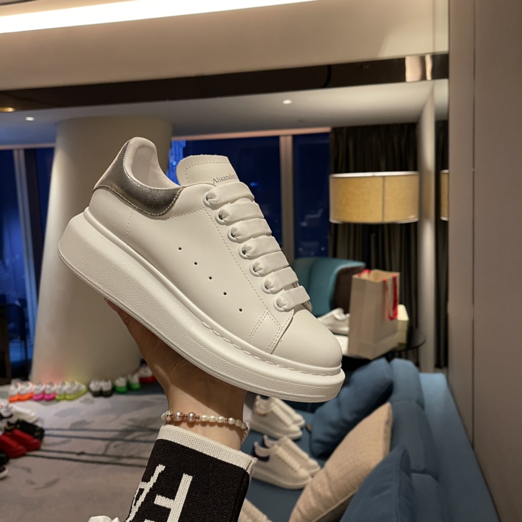 Alexander Mc Queen 알렉산더 맥퀸 오버솔 스니커즈 레플리카 21번 이미지 - 신발 | 세미샵 레플리카 사이트